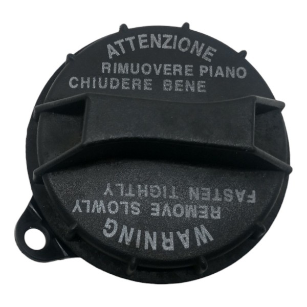 Tampa Tanque Combustível Hyundai I30 2008 2009 2010 2011 Preto 9999