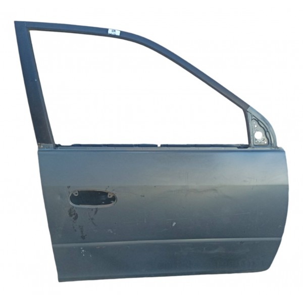 Porta Dianteira Direita Kia Carens 1999 2000 2001 Detalhe Dianteira Direito Cinza