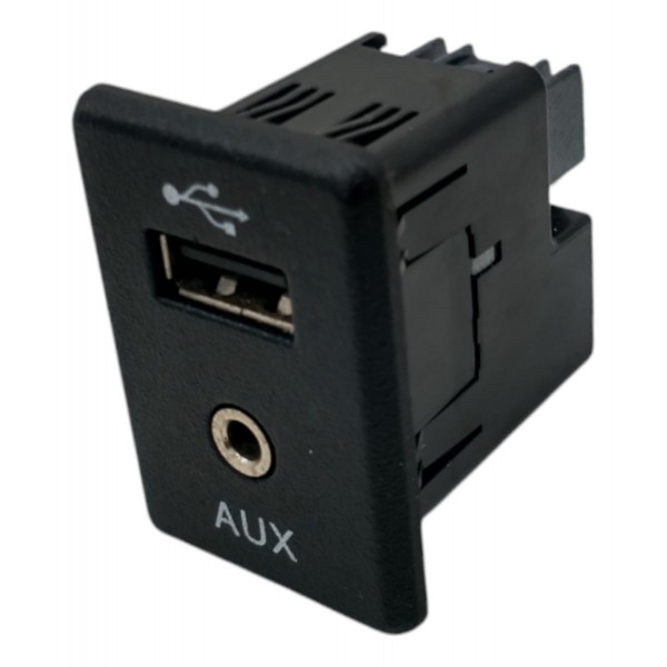 Entrada Usb Nissan Kicks 2016 2017 2018 2019 2020