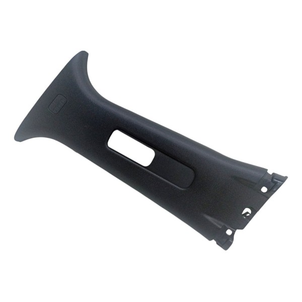 Acabamento Esquerdo Coluna Central Nissan Kicks 2016 2017 18