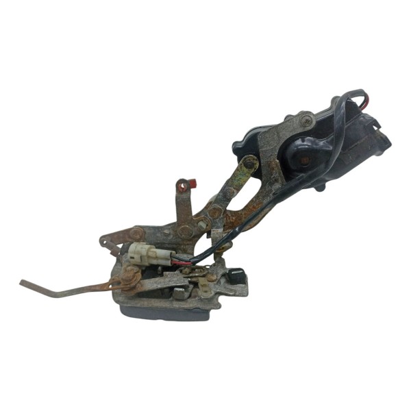 Fechadura Porta Diant Direita Effa M100 2009 2010 2011 2012