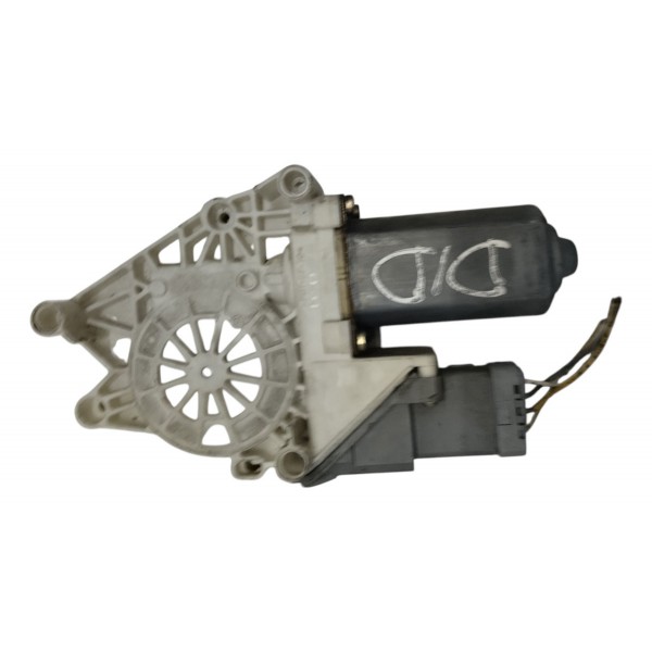 Motor Maquina Vidro Diant Direita Gm Meriva 2003 2004 2005