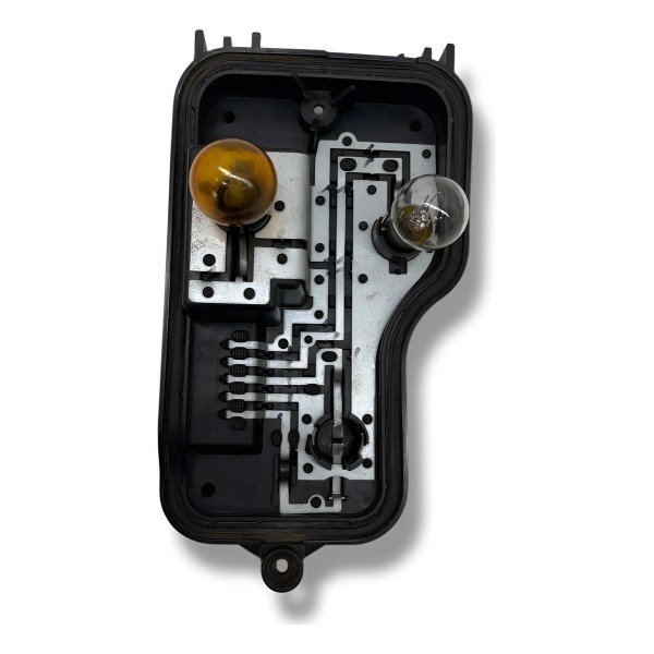 Circuito Soquete Lanterna Esquerda Vw Saveiro G7 2018 2019