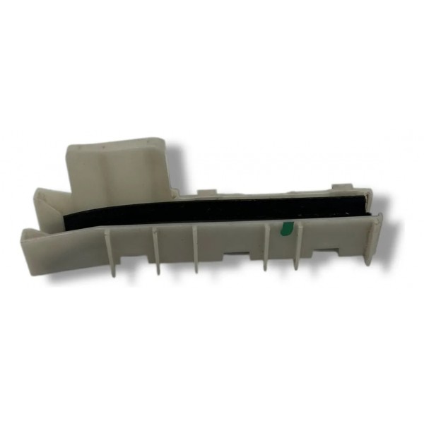 Canaleta Guia Vidro Traseiro Dir Jeep Renegade 2016 2020