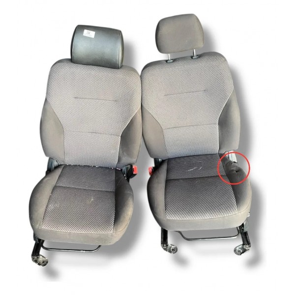 Jogo Banco Dianteiro Mitsubishi Tr4 2007 2008 2010 2013 Deta