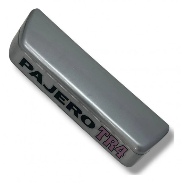 Moldura Luz Placa Mitsubishi Tr4 2007 2009 2010 2012 2013