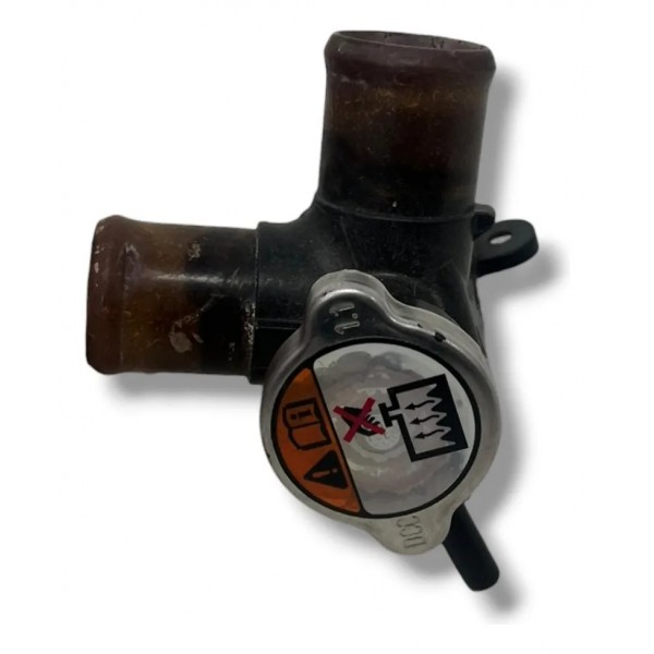 Flange Bocal Conexão Radiador Hyundai Veloster 2011 2015