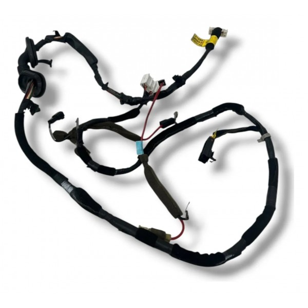 Chicote Tampa Traseira Hyundai Veloster 1.6 2011 2012 13 15