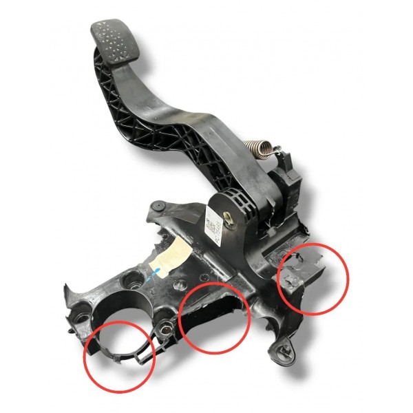Pedal Embreagem Fiat Idea 2007 2009 2010 2011 Detalhe