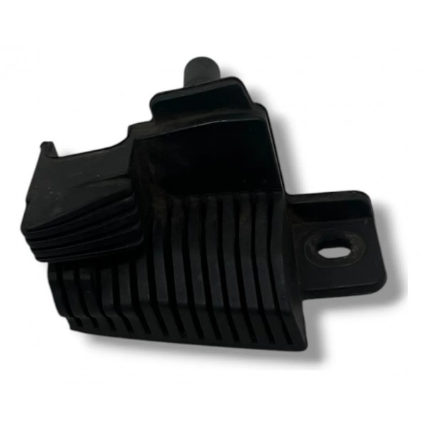 Calço Batente Capô Esq Jeep Renegade 2016 2017 2020