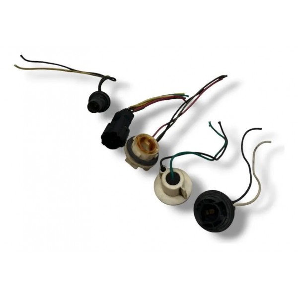 Kit Plug Chicote Lanterna Direita Chery Celer 2012 2014