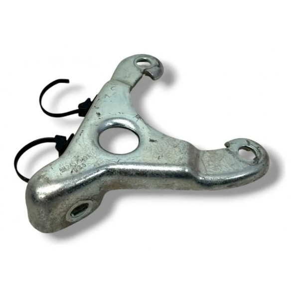 Suporte Coletor Admissão Gm Onix 2014 2015 2016 2017 2018