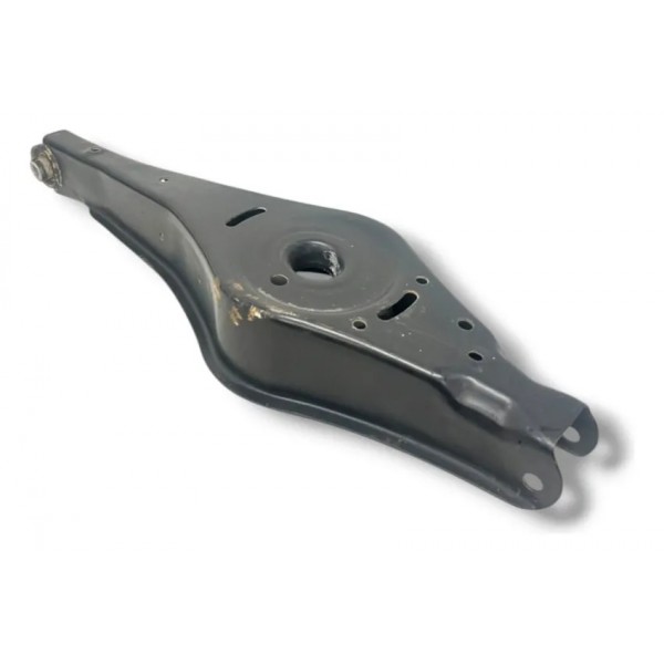 Bandeja Suspensão Tras Esquerdo Vw Passat 2.0 Tsi 2008 2009