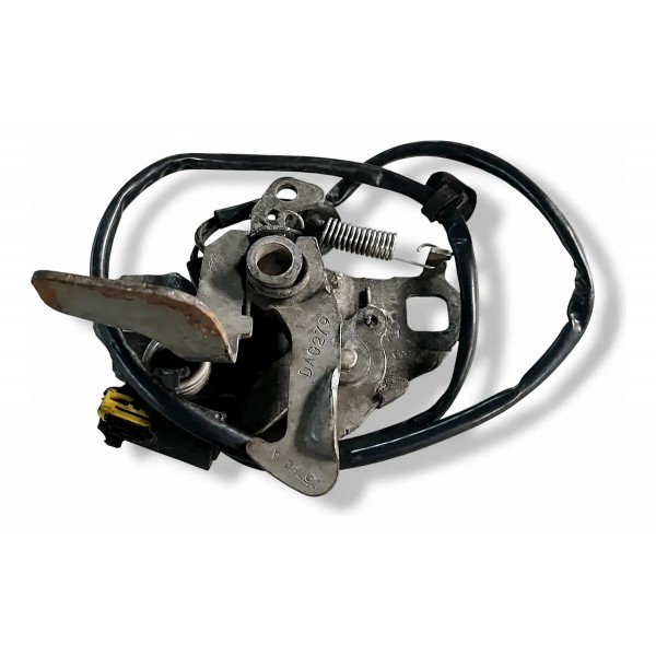 Fechadura Capo Peugeot 607 2002 2003 2004 2005 2006 Detalhe