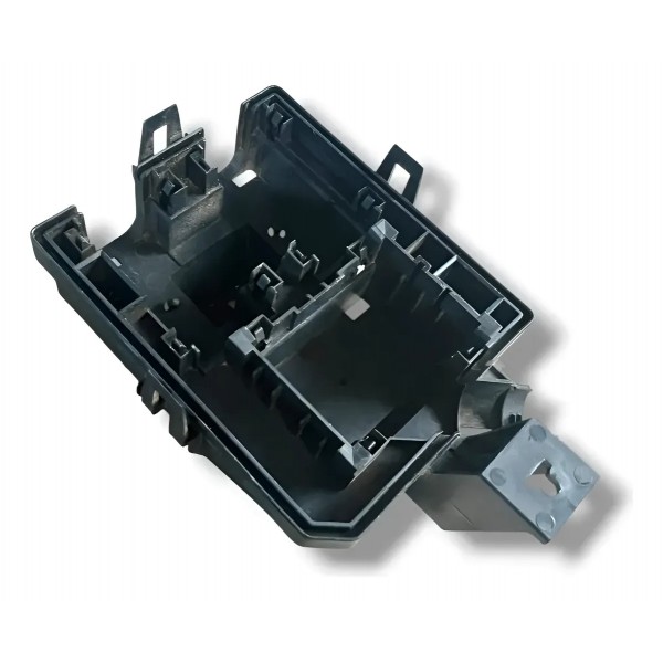 Suporte Inferior Caixa Fusível Gm Spin 1.8 Flex 2013 2014