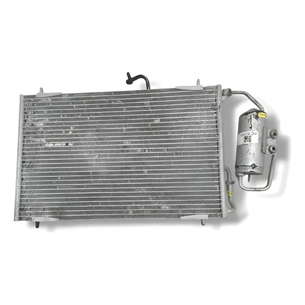 Condensador Ar Condicionado Peugeot 206 2003 A 2005 1.4