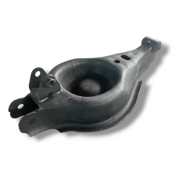 Balança Bandeja Tras Direito Gm Captiva 2008 2010 2012 2014